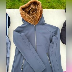 Marmot women’s waterproof shell jacket size small fur hood